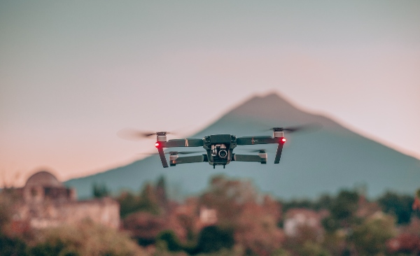 Drone attacks believed to be behind fatal fires in Abu Dhabi. (Credit: Unsplash)
